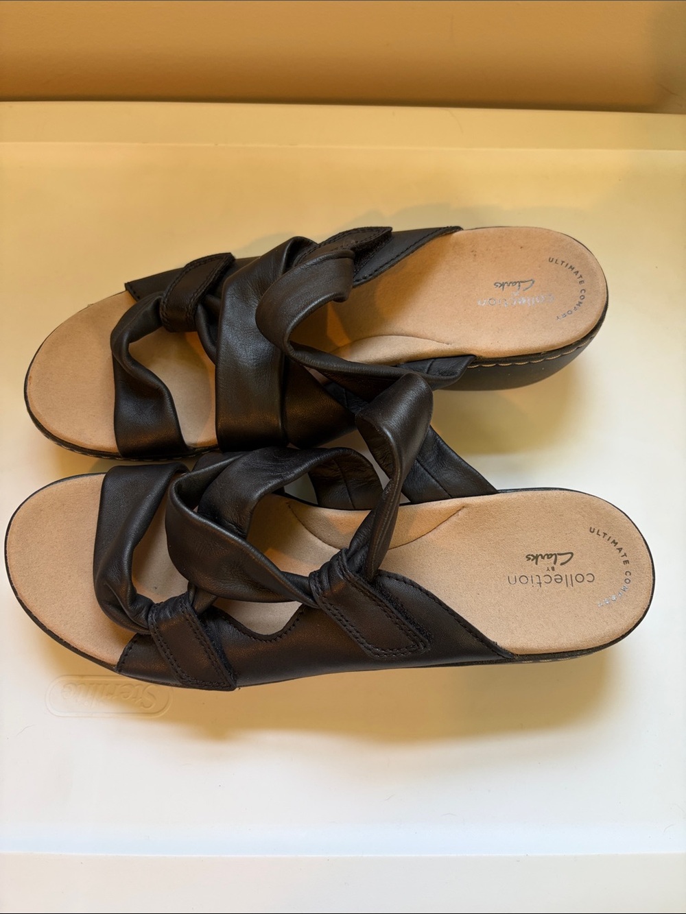 Clarks Women's Black Knotted Leather Slide Mules